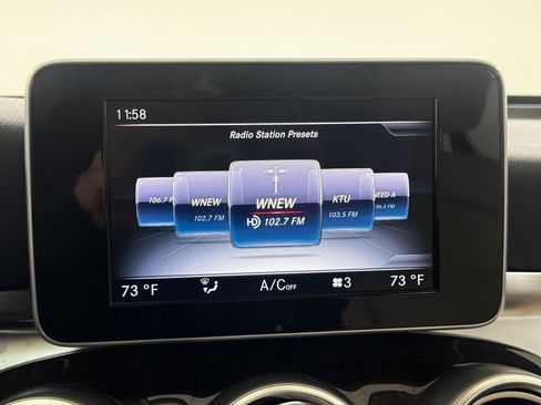 Used 2018 Mercedes-Benz GLC 300 4MATIC image 19