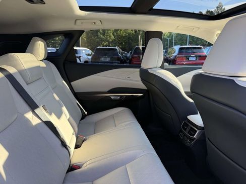 Used 2024 Lexus RX 350 AWD image 18