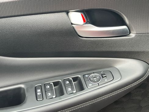 Used 2019 Hyundai Santa Fe Limited w/ Cargo Package image 30