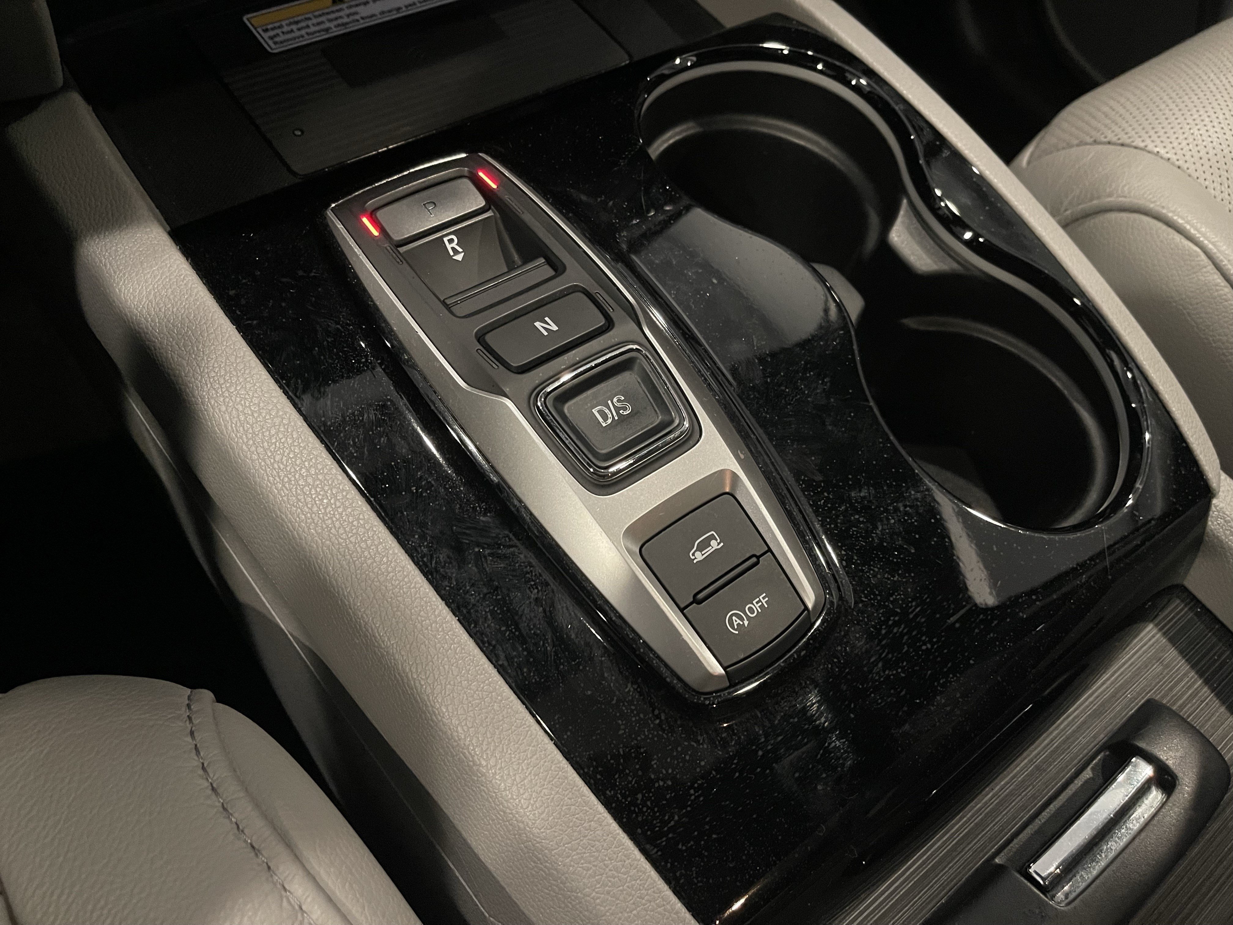 Used 2019 Honda Pilot Elite image 18
