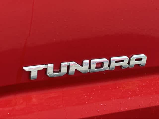 Used 2022 Toyota Tundra SR5 w/ SR5 Convenience Package AWD/4WD image 16