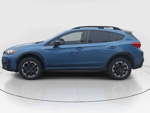 Certified 2023 Subaru Crosstrek 2.0i image 4