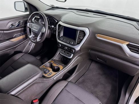 Used 2020 GMC Acadia SLE w/ Driver Convenience Package image 30