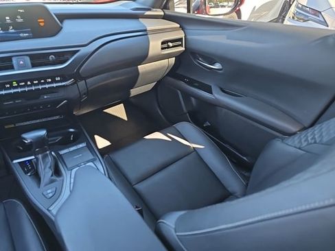 Used 2020 Lexus UX 250h w/ Premium Package image 27