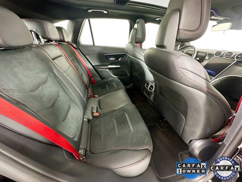 Used 2024 Mercedes-Benz GLC 43 AMG 4MATIC image 28