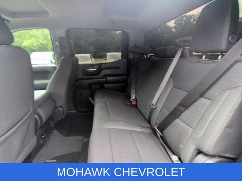 Used 2022 Chevrolet Silverado 1500 Custom Trail Boss AWD/4WD image 25