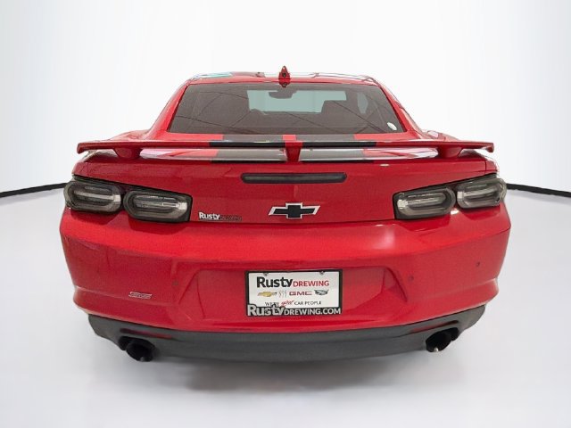 Used 2021 Chevrolet Camaro SS RWD image 6