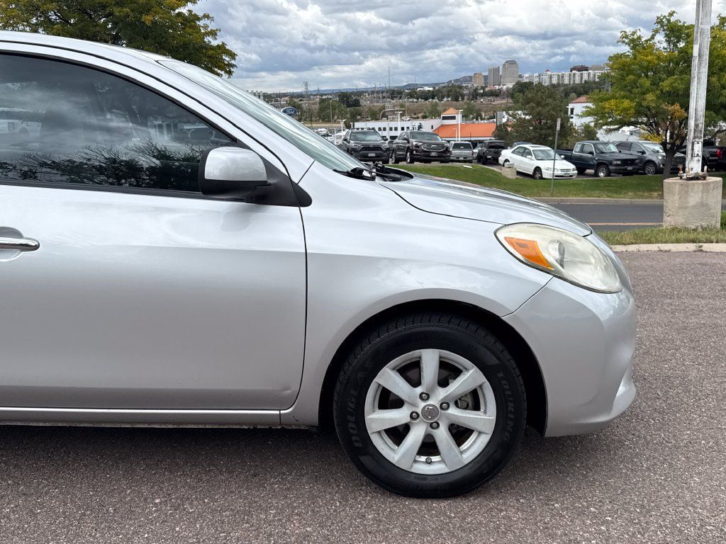 Used 2012 Nissan Versa FWD image 33