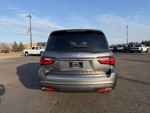 Used 2021 INFINITI QX80 Premium Select w/ All-Season Package AWD/4WD image 6