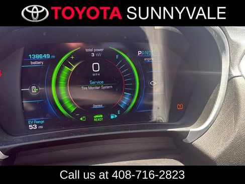 Used 2018 Chevrolet Volt LT FWD image 3