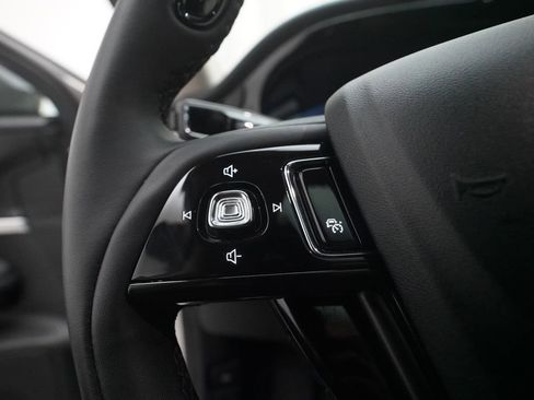 Used 2023 Lincoln Corsair Standard w/ Equipment Group 101A image 22