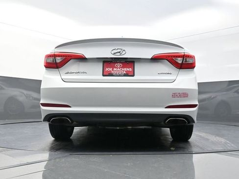 Used 2015 Hyundai Sonata Limited image 29