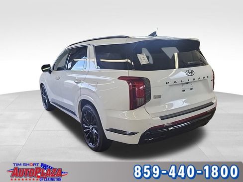 Used 2024 Hyundai Palisade Calligraphy image 5