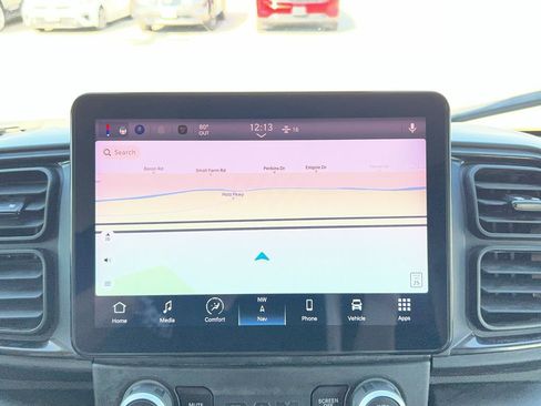 Used 2024 RAM ProMaster 3500 w/ Delivery Van Package image 21