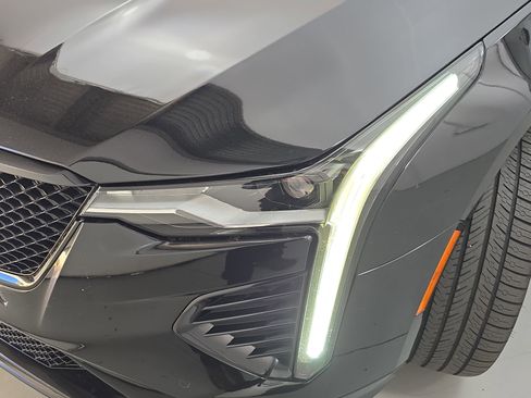 Used 2022 Cadillac CT4 V w/ Navigation Package image 29