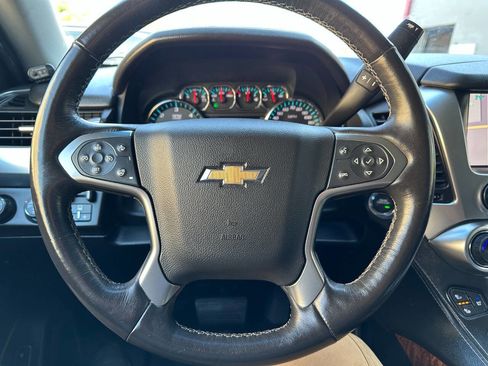 Used 2015 Chevrolet Suburban LTZ image 41