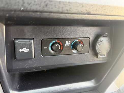 Used 2022 Toyota 4Runner Limited AWD/4WD image 16