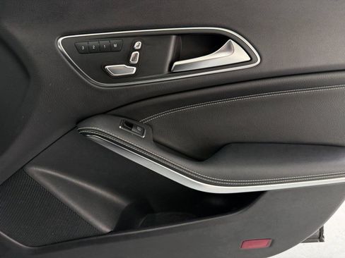 Used 2019 Mercedes-Benz CLA 250 image 27