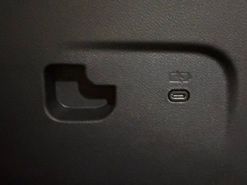 Used 2024 Chevrolet Traverse RS image 15