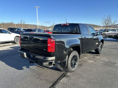 Used 2022 Chevrolet Colorado Z71 w/ Z71 Midnight Edition image 7