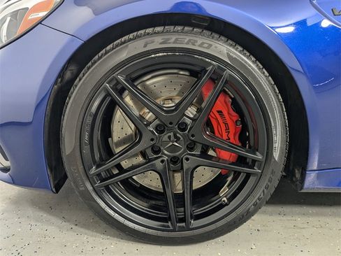 Used 2017 Mercedes-Benz C 63 AMG S image 9