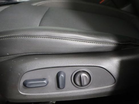 Used 2023 Buick Encore GX Select w/ Safety Package II FWD image 21
