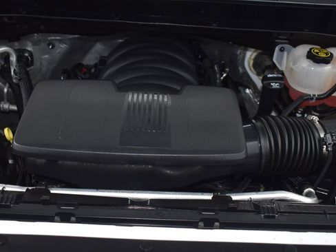 Used 2021 Chevrolet Silverado 1500 Custom image 16