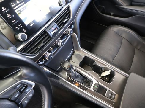 Used 2018 Honda Accord EX-L image 41