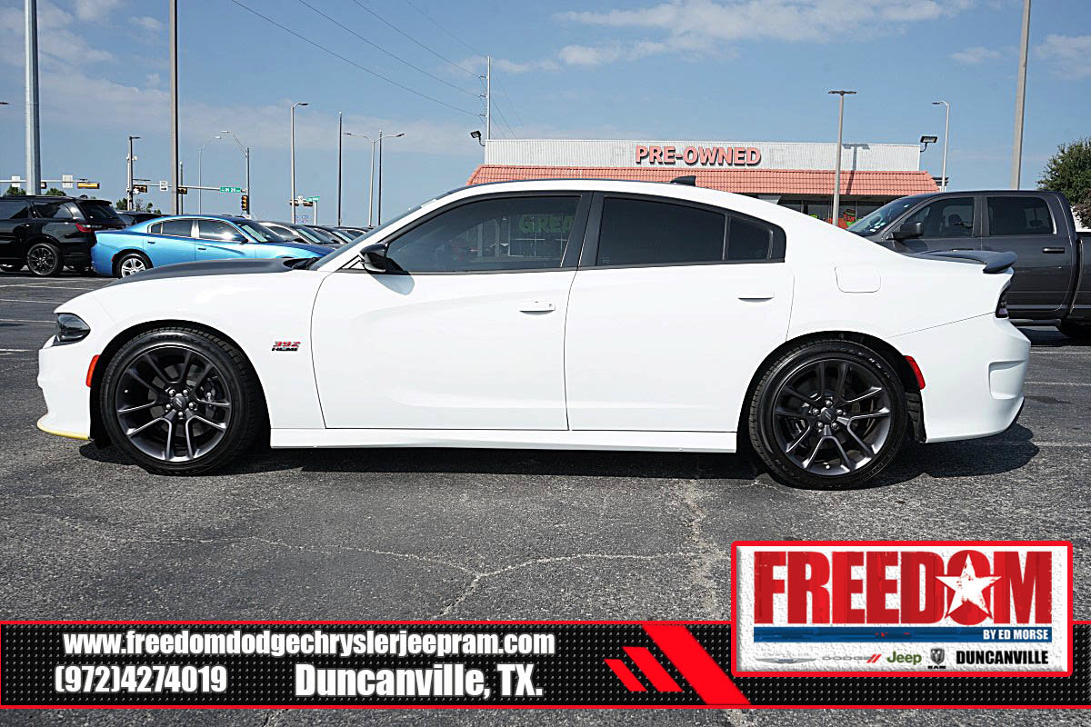 New 2023 Dodge Charger Scat Pack w/ Harman/Kardon Audio Group RWD image 2