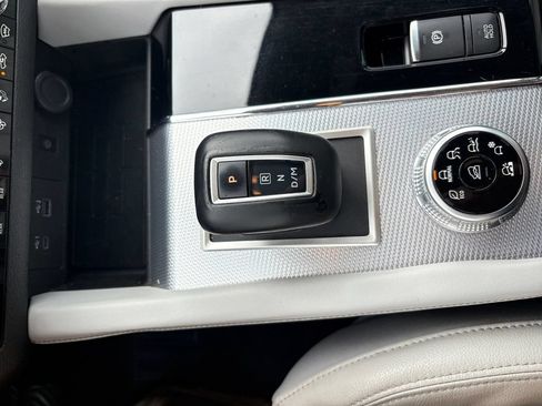 Used 2022 Mitsubishi Outlander SEL AWD/4WD image 21