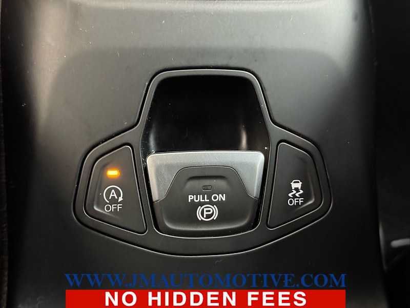 Used 2020 Jeep Renegade Altitude AWD/4WD image 37