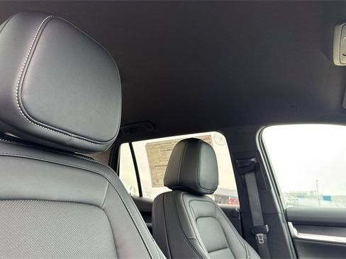 New 2026 GMC Terrain Elevation w/ Elevation Premium Package image 19