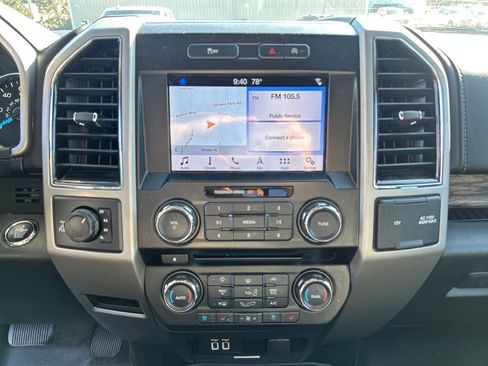 Used 2018 Ford F150 Lariat image 18