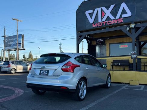 Used 2013 Ford Focus Titanium w/ Titanium Handling Pkg FWD image 5