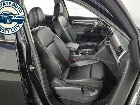 Used 2023 Volkswagen Atlas SE AWD/4WD image 38
