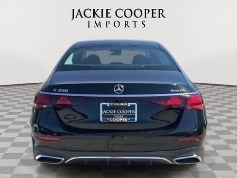 New 2026 Mercedes-Benz E 350 4MATIC Sedan image 4