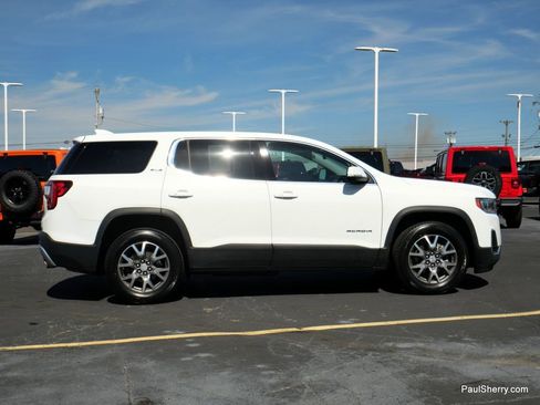 Used 2021 GMC Acadia SLE image 16