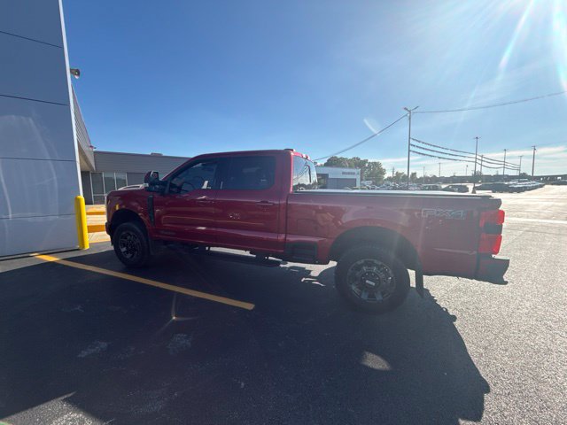 Used 2023 Ford F350 Lariat w/ Lariat Ultimate Package AWD/4WD image 3