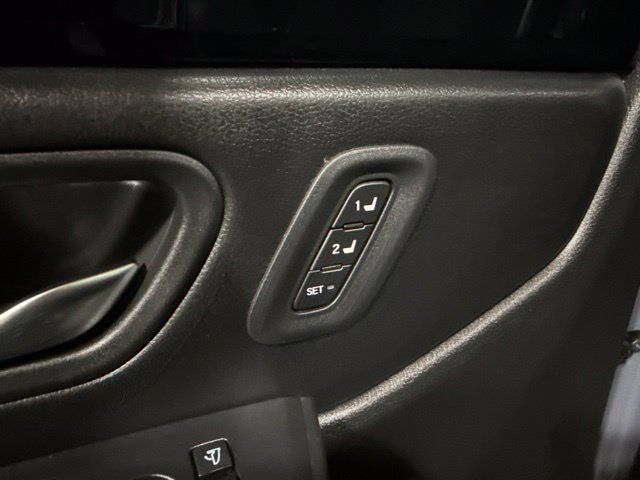 Used 2024 Honda Pilot TrailSport image 6