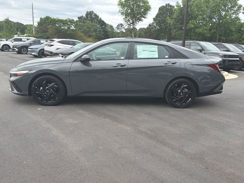 New 2026 Hyundai Elantra Sport FWD image 2