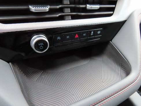 New 2026 Ford Explorer Active image 13