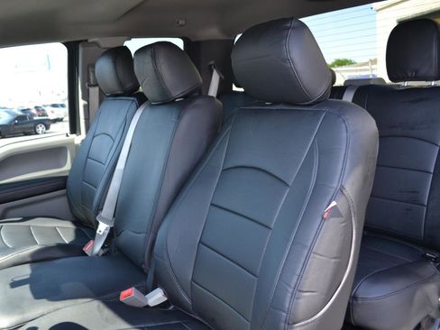 Used 2019 Ford F150 XLT w/ Equipment Group 302A Luxury AWD/4WD image 28