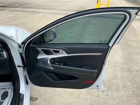 Used 2019 Genesis G70 2.0T Advanced w/ Sport Package image 36