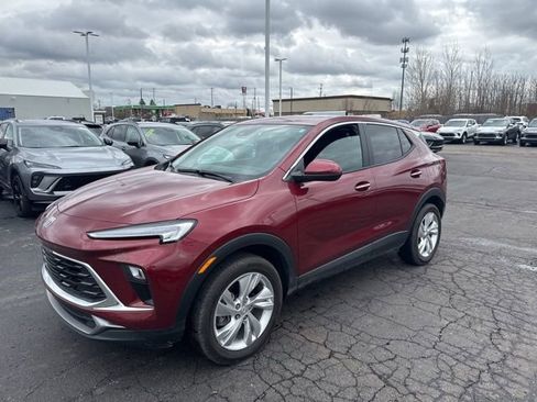 Used 2025 Buick Encore GX Preferred image 3