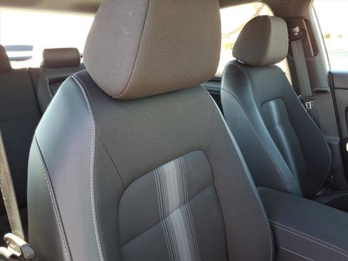 Used 2025 Honda Civic Sport image 11