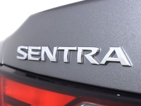 Used 2021 Nissan Sentra SV FWD image 31