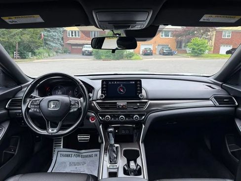 Used 2022 Honda Accord Sport image 18