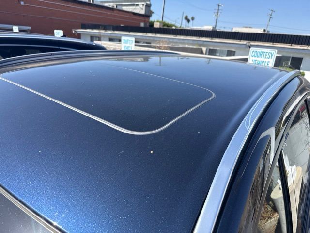 Used 2024 MAZDA CX-90 Plug-In Hybrid w/ Preferred AWD/4WD image 4