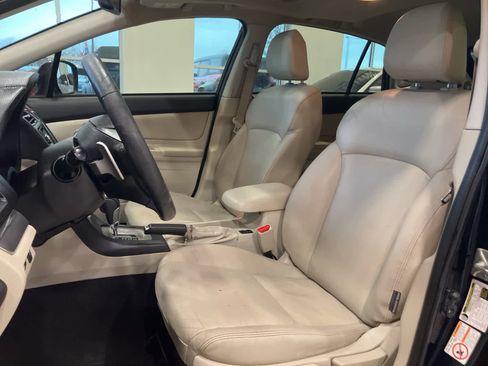 Used 2014 Subaru Impreza 2.0i Sport Limited image 12