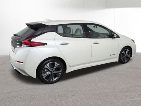 Used 2019 Nissan Leaf SL w/ SL Technology Package image 10